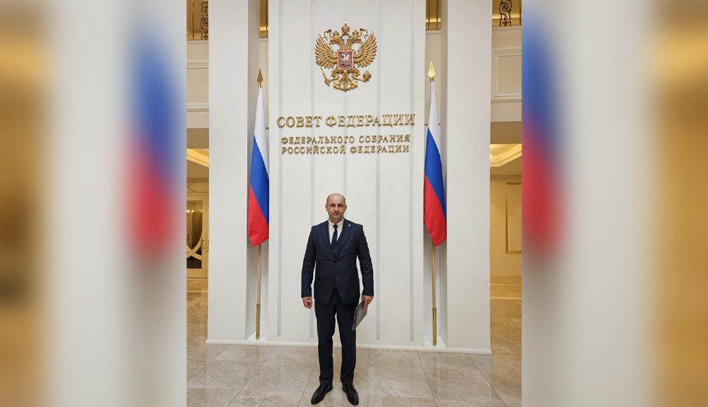 �������, 3 �������, ������������ ��������� ������ ����� ���� � ����� ��������-������ ��������� � ������� ������� � ������