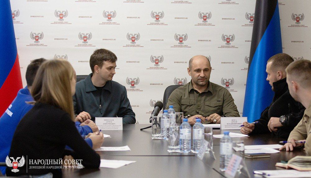 Артем Жога: голос молодежи уже звонко и громко звучит в высшем законодательном (представительном) органе государственной власти ДНР