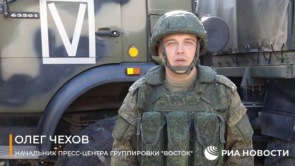 Военнослужащие группировки "Восток" сорвали 4 попытки ротации ВСУ на южнодонецком направлении, автомобили с националистами уничтожены, сообщил РИА Новости начальник пресс-центра группировки Олег Чехов