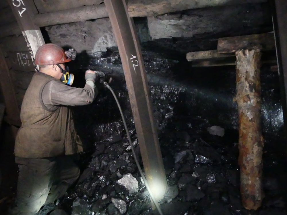 Андрей Чертков: Друзья, вижу комментарии, читаю, ответить каждому пока не получается