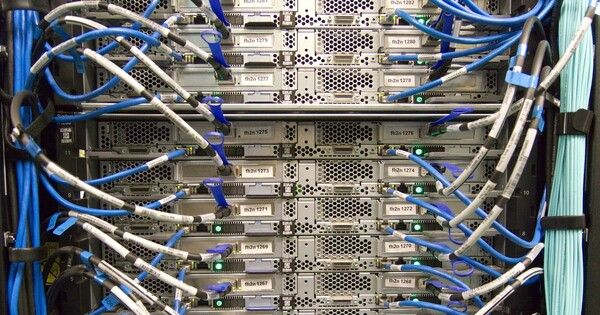 ��� �������� � ��������� DDoS-������ �� ��������-����������