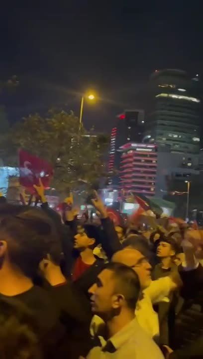 ������� ������ ������ ���: � ������ ����� ������ "��������" � �������� ������� ���������� ������� ������������, � �������� ����� �������� ��������������� ��������