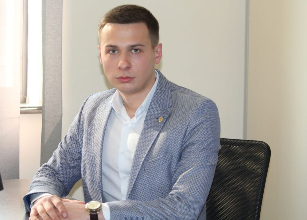 Иван Приходько: Сегодня свой День рождения празднует Министр молодежной политики Донецкой Народной Республики Кирилл Макаров