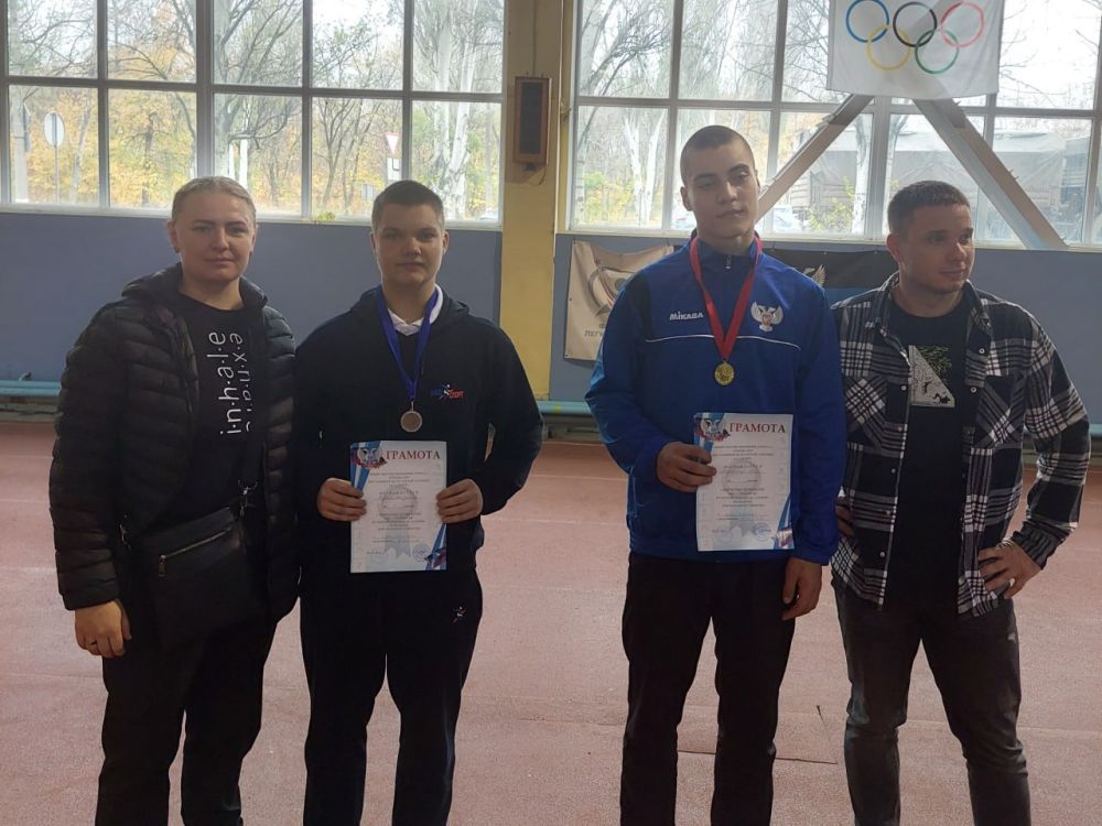 ������� �������: 4 ������ ���� ������������� ��� ����� � 2 �. ������ ������� ������� � �������� ���������� ��� ������� � 8 �� ����� �������� ��. �. �����, ����������� ��� ��������� ��������