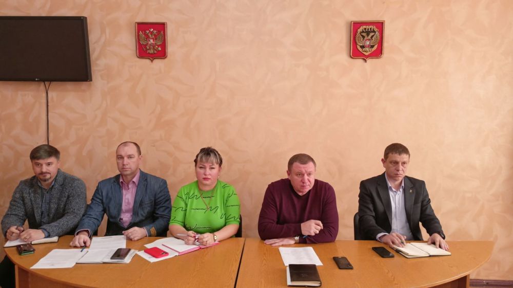 Прошло еженедельное аппаратное совещание