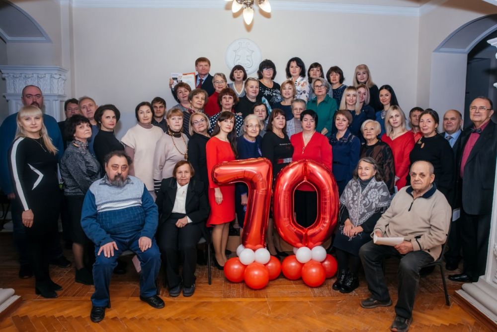 � ����������� ����� � 1 ������ �������� ���������� ������������� ��������, ����������� 70-����� �����