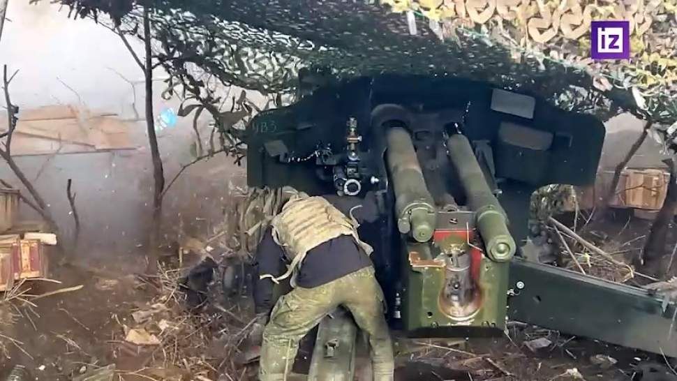 Тульские десантники с помощью гаубицы Д-20 разгромили склады с боеприпасами ВСУ