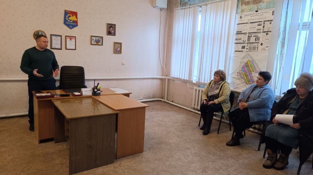 Прошла встреча главы с трудовым коллективом