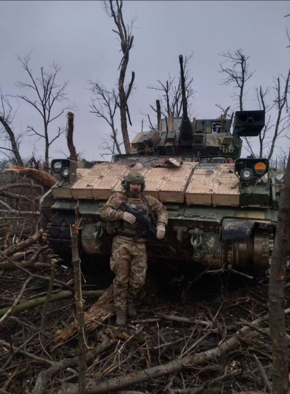 ������ �������: �������� � ��������� ���������� ��� Bradley M2A2 ODS-SA ������������� ������������ ����� �.�. �������� (�������������) �������� �������� ����������