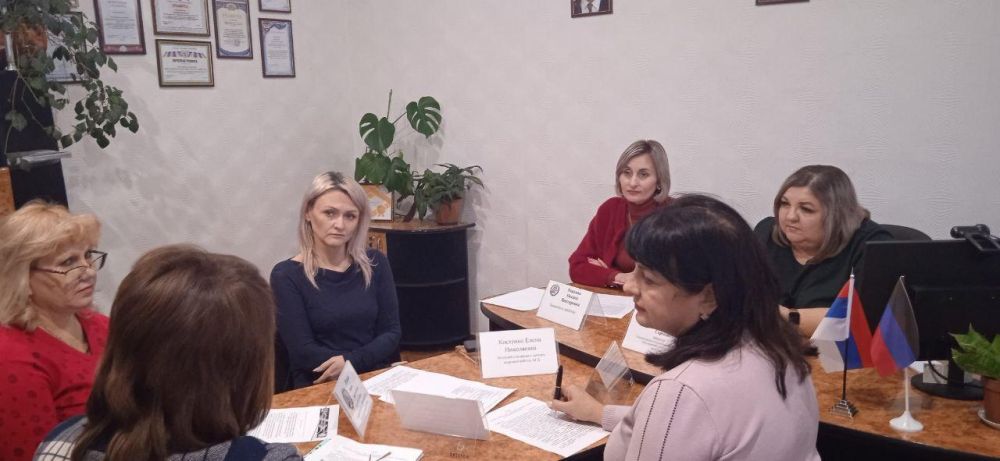 Круглый стол ко дню инвалидов прошел в Докучаевске