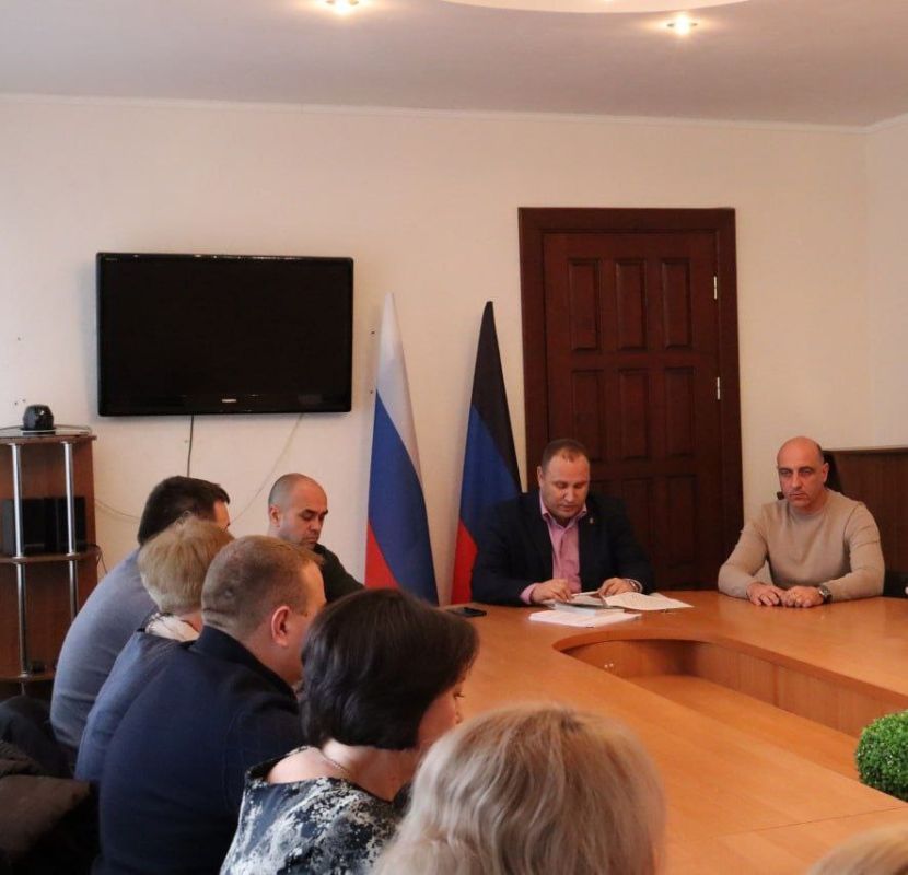 ������� �������: �������, 24 ������, ���������� ��������� ��������� ���������� ���������� ������ �������� �������� ���������� ������� ������