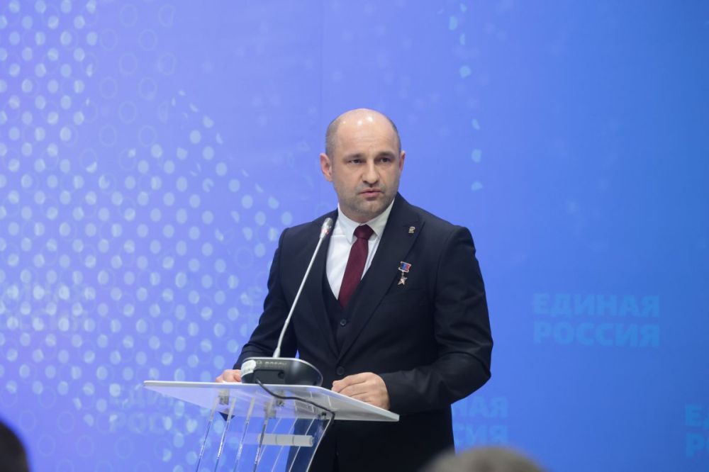 Артем Жога: горжусь сплоченностью и единством нашего народа!