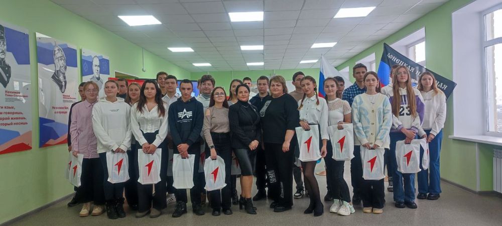 Гордость страны. Активистам «Движения первых» вручили их главный документ – паспорт гражданина Российской Федерации ...