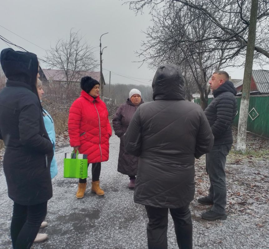 �������, 30 ������, ����� ������������ ���������� ������������� ����� ������ ������ ���� ������� �� ����������� ��. ������������ � ��. ��������