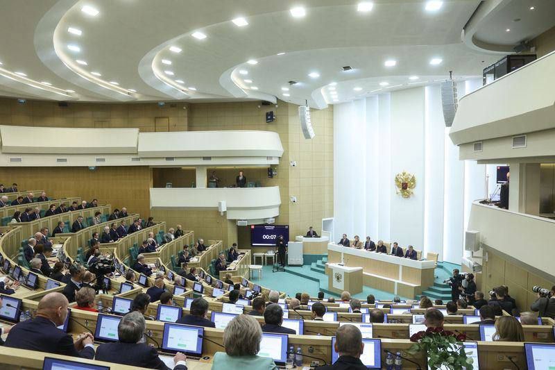 ������� ����������: ������ ������������ ������� ����� ����� ������� � ����� ���������������������� ��� ������� ������ �� ������ ���, ����������� ������� ������ � ���� ���, � ����� ��������� ������ ��������