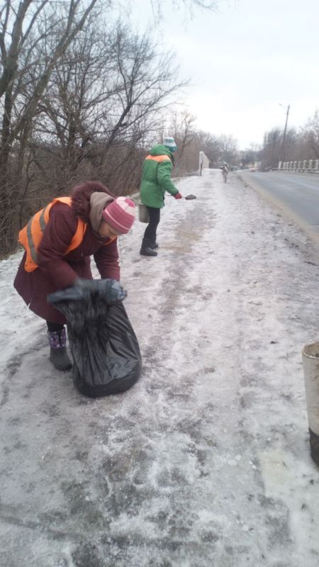 ���� �����������: �������, 16 �������, ������ ������������ ����������� � �. ������� ���������� ������ �� ������� � ������ �� ������ ���������� ����������, ��������� � �����