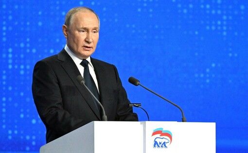 Время требует от России твердости и сплоченности - Путин