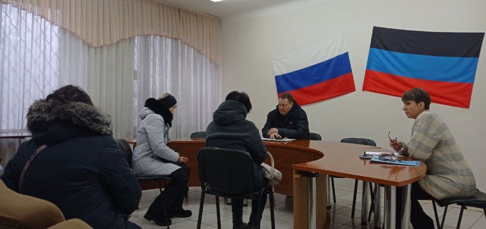 �������, 18 �������, � ������������� ��������� ������ �. ������� ������ ������ ����� ����� ������������� ��������� ������ �.������� ��������� ��������