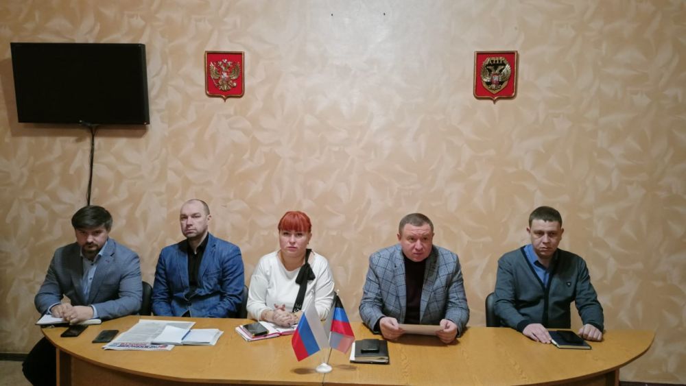 Сергей Ермаков: В ходе аппаратного совещания с начальниками отделов и структурных подразделений администрации города...