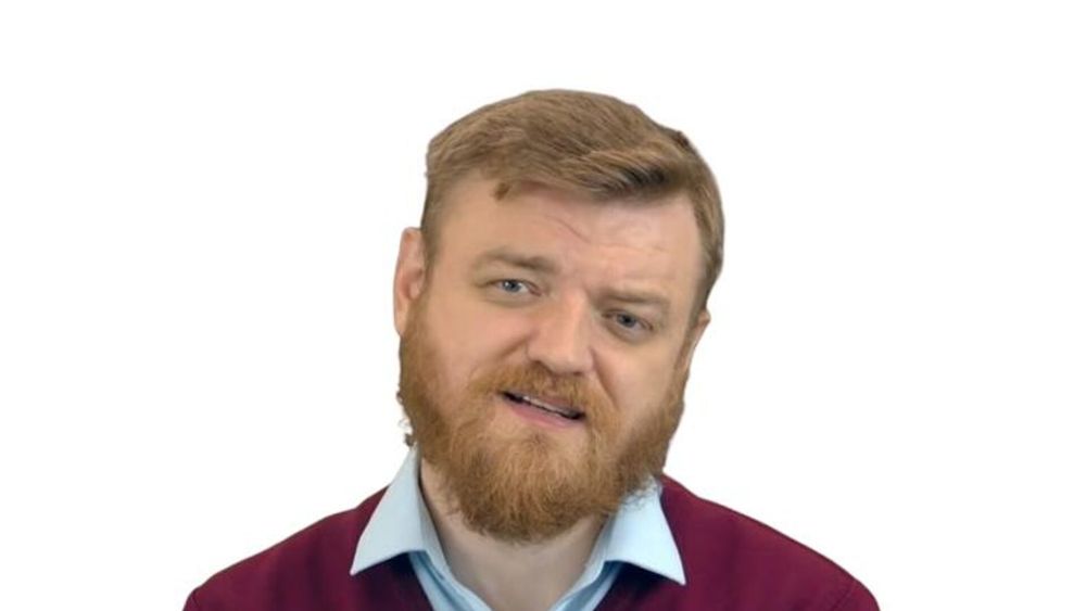 Руслан Калинчук: Если Россия начнёт воевать в полную силу, кровавая оперетка Зеленского закончится