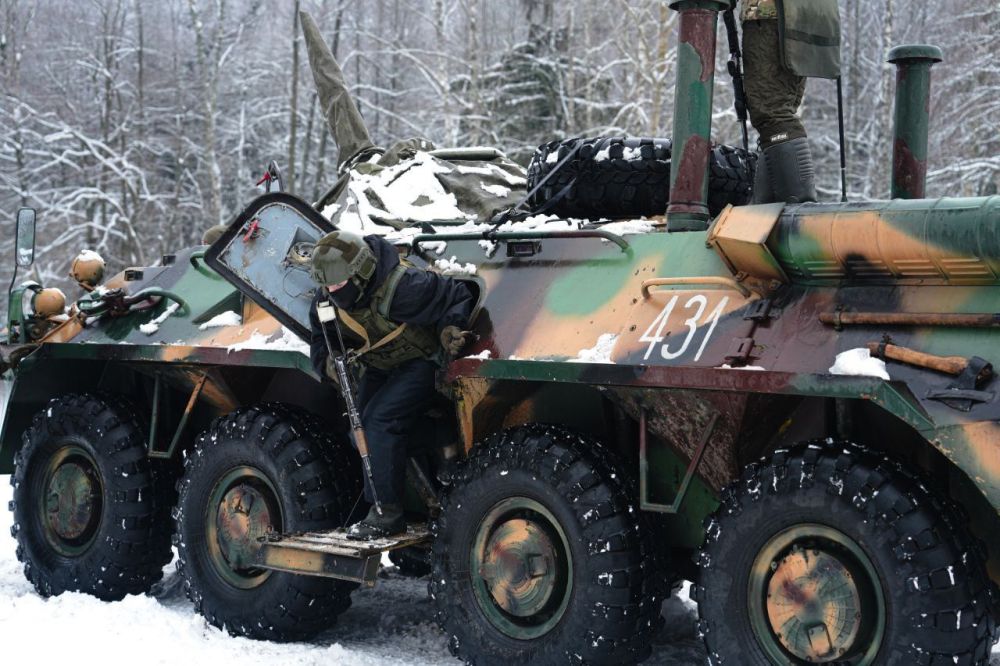 Экс-бойцы «Группы Вагнер» делятся опытом с белорусскими силовиками