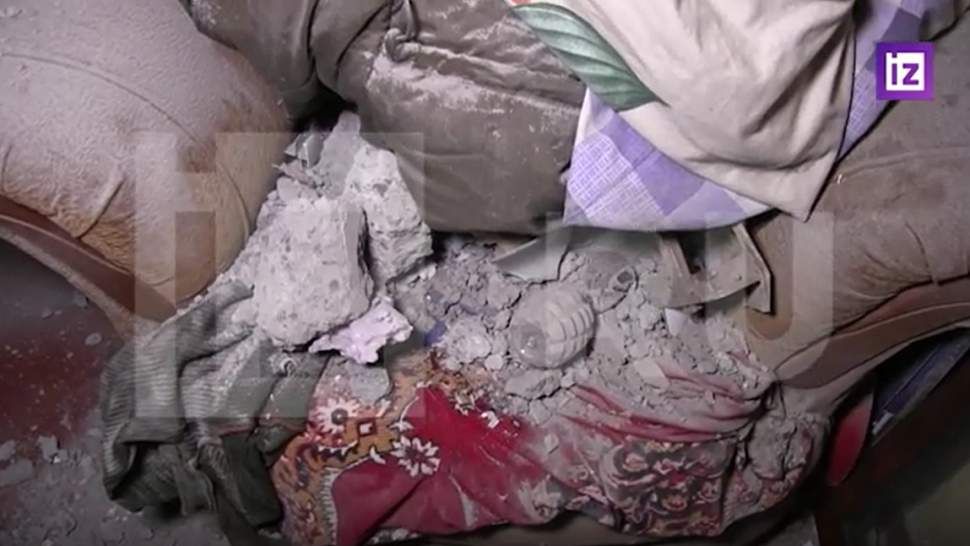 Кассетный снаряд ВСУ попал в жилую квартиру многоэтажного дома в Горловке