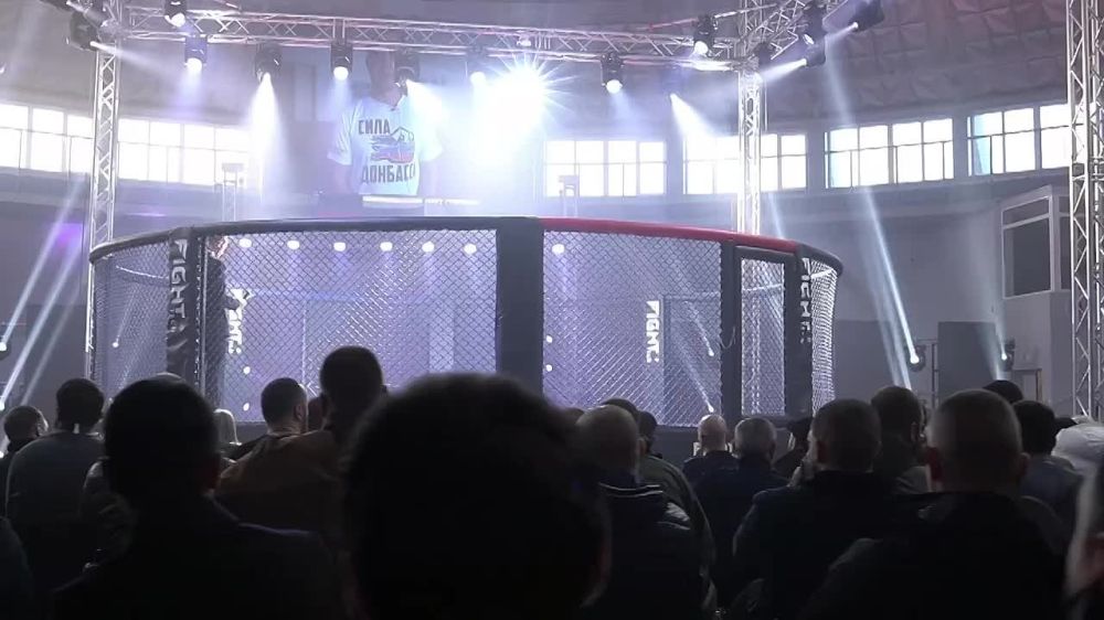 В Республике состоялся турнир по смешанным боевым единоборствам ММА