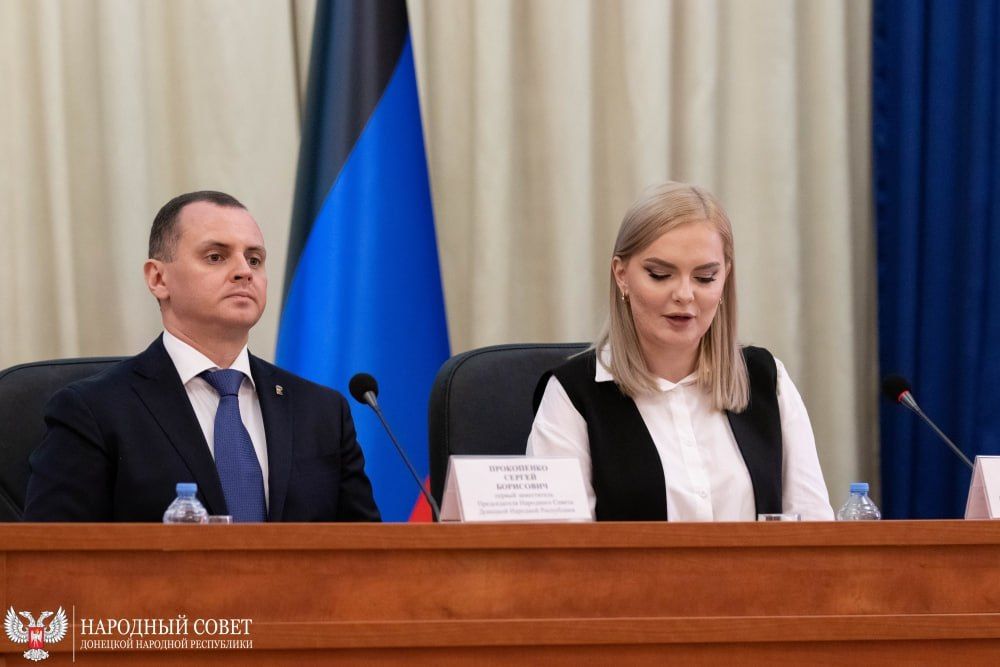 Состоялось итоговое в 2023 году пленарное заседание Молодежного Парламента