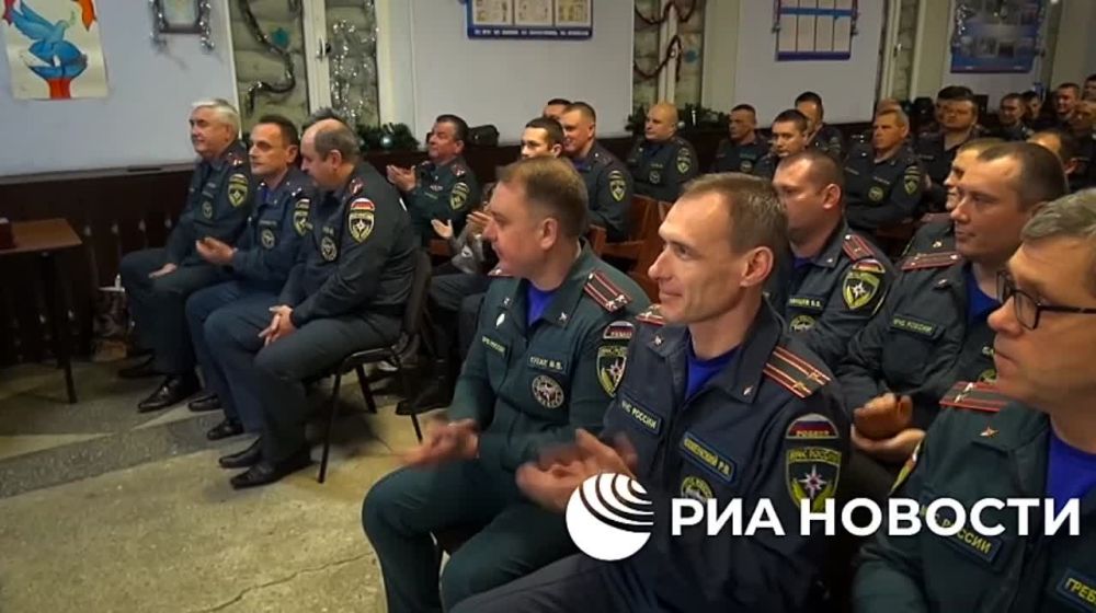 Более 8 тысяч пожаров ликвидировано подразделениями МЧС в ДНР за 2023 год, 590 из них были вызваны обстрелами ВСУ, заявил министр чрезвычайных ситуаций ДНР Алексей Кострубицкий