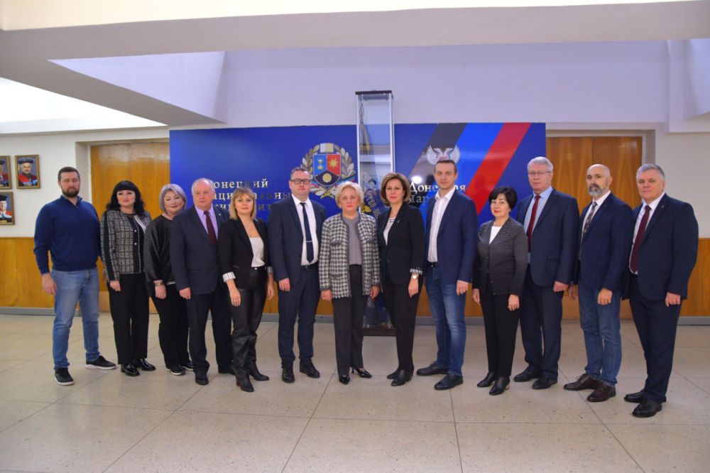 �������� ������������� ���������� ������� ������� � ��������� ������ �������� ����� ���, ������� ���������� � �������� ��������������� ������������