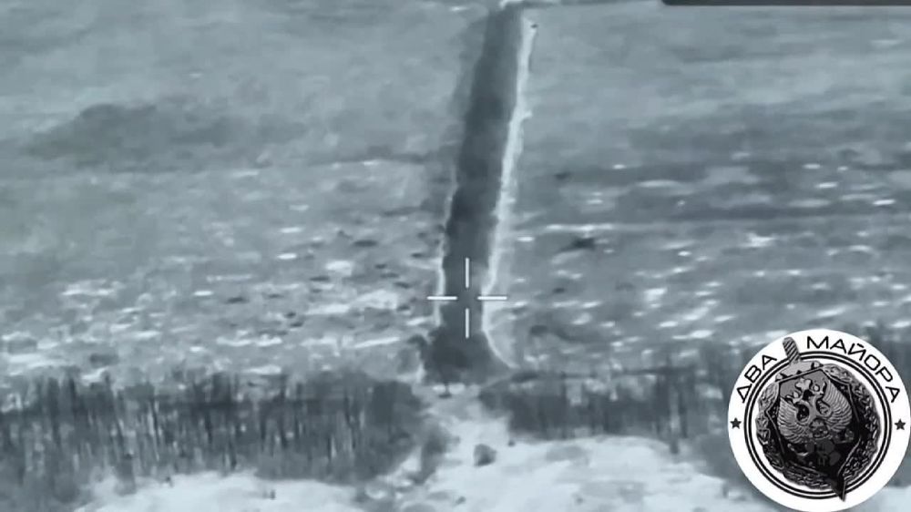 Два майора: Западнее Соледара. 200-ая бригада ВС России работает по опорникам врага. Артиллерия и АГС