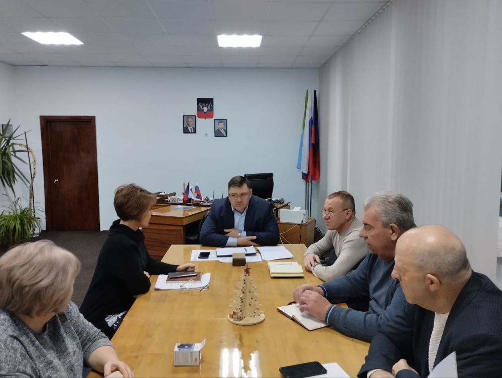 ������� �������: �������, 12 ������, ������ ����������� ��������� �� ������� ��������