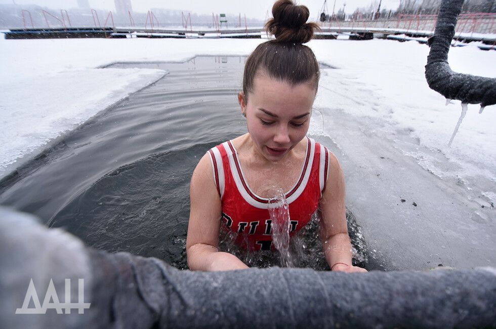 �������� ������������ ������� �� ���������� � ������� � �������