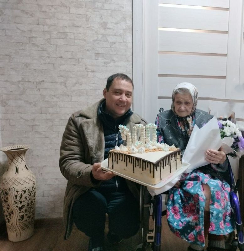 Константин Зинченко: Поздравил жительницу Владимировки со 100-летием!