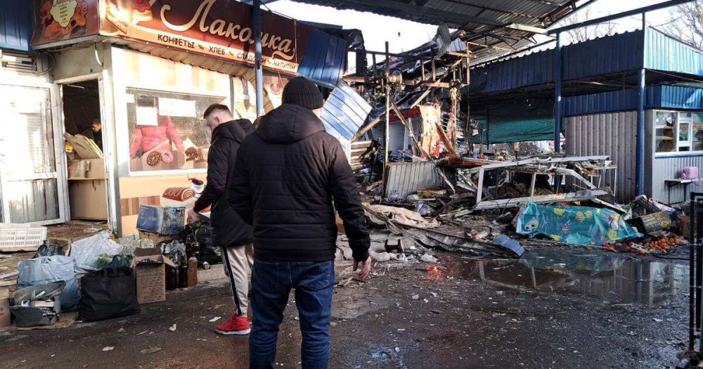 Военное преступление ВСУ: Киев убил мирных жителей на рынке в Донецке