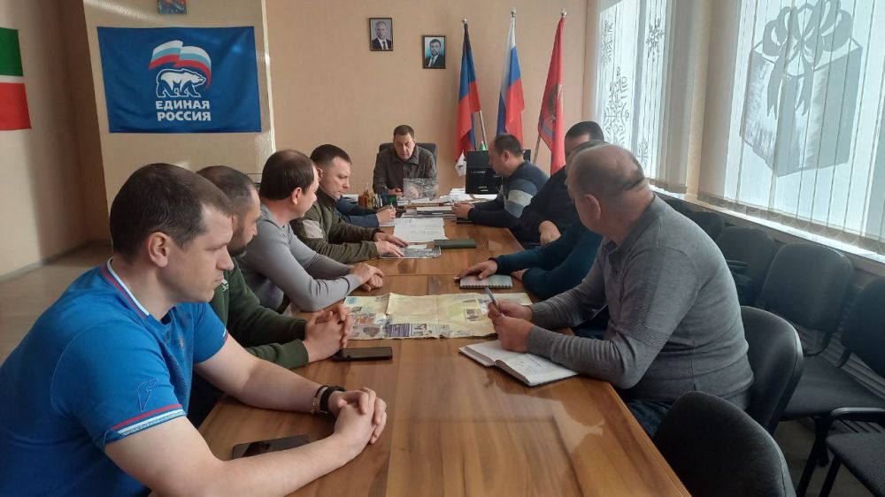 Константин Зинченко: Провел совещание с представителями шефа-региона Ямал об установке систем уличного видеонаблюдения и оповещения в Волновахском муниципальном округе