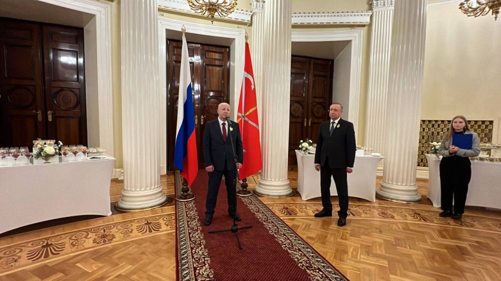 ���� ������: ��������� ����������� �����-���������� ���������� �������, ��������� ���������������� ��������, ������ ������������� � ������� ������ ������-��������� � 80-������ ������������ ����������