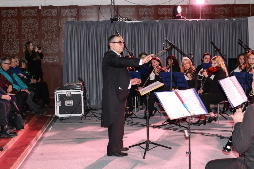 � ��������� ���������� ����������-������������ ����������, ����������� 80-����� ������� ������ ���������� ������� ����������