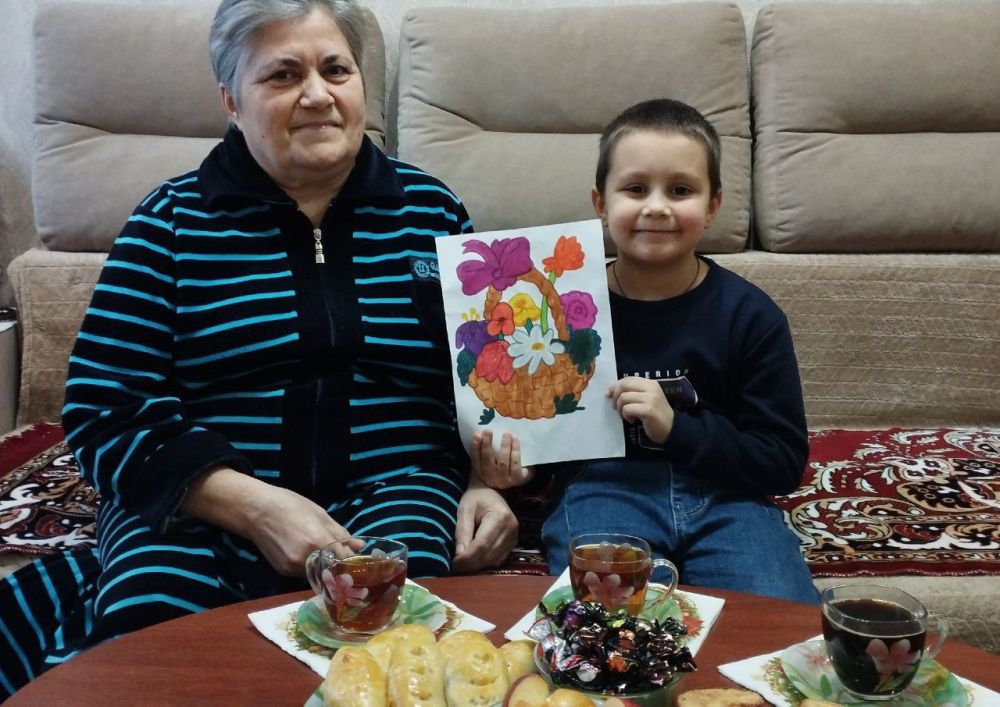 ������� ������: � ������ ������� ����� �����ɻ, ������������� � ���� �����, ������ ������������ ������ �.�������, ����������� ������������� ������������������� � ���������� ���������� ��������� ������� � ����� �� ������� �� ���