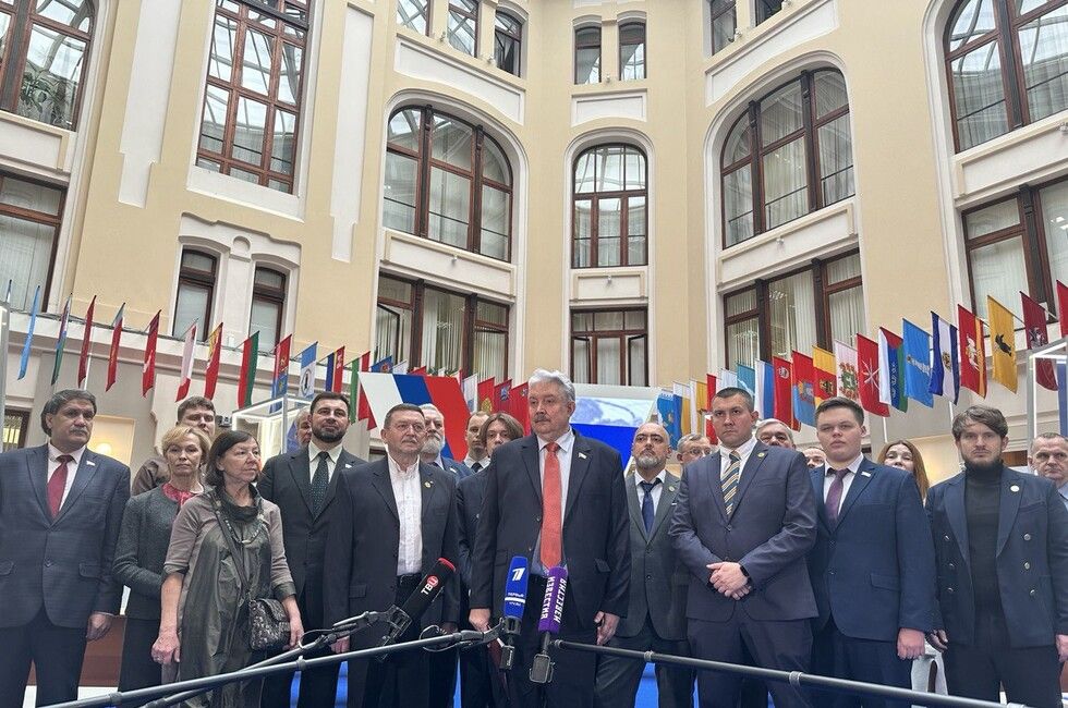 ������ ������� ���� ���� ����������� �� ������������� �������, �������� � ��������������