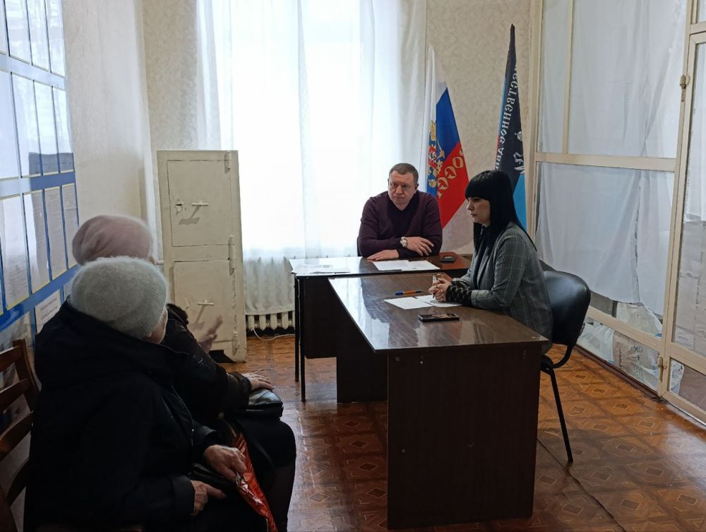 Состоялся личный прием. Сегодня, 7 февраля, провел прием граждан глава муниципального образования городского округа Снежное...