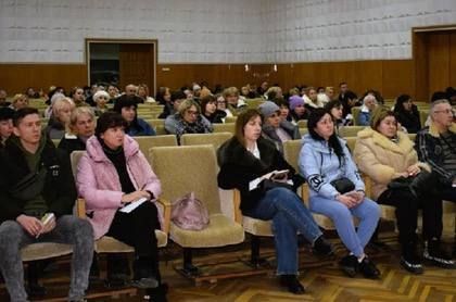 В Енакиево обсудили с предпринимателями вопрос регулирования цен на продтовары