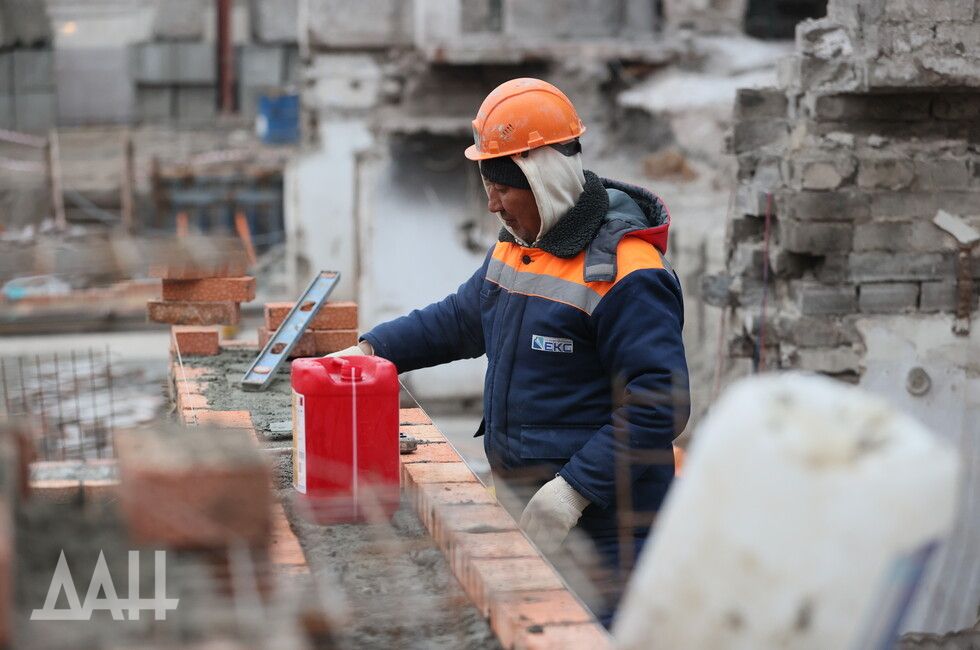 ������ � ���� ���� ������� ������������ ����� 1,2 ���. �������� � ������� � ��������