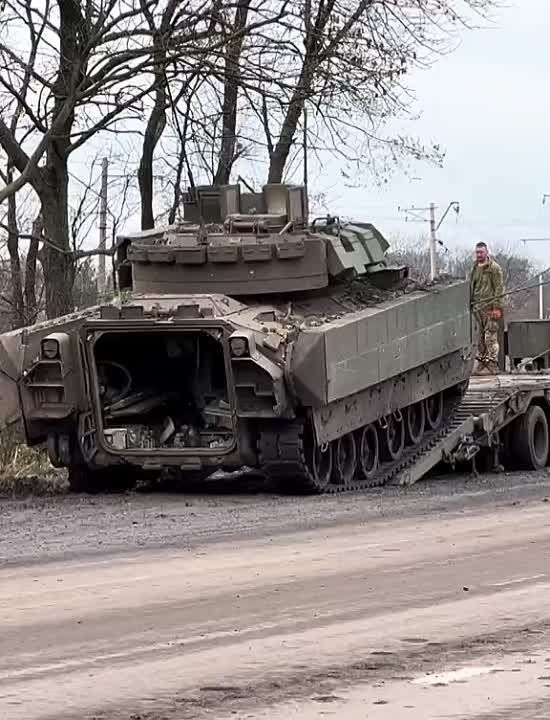 ������������ �� ���������� ����������� ������ ������������ ��� M2A2 Bradley ODS-SA ���������� �����