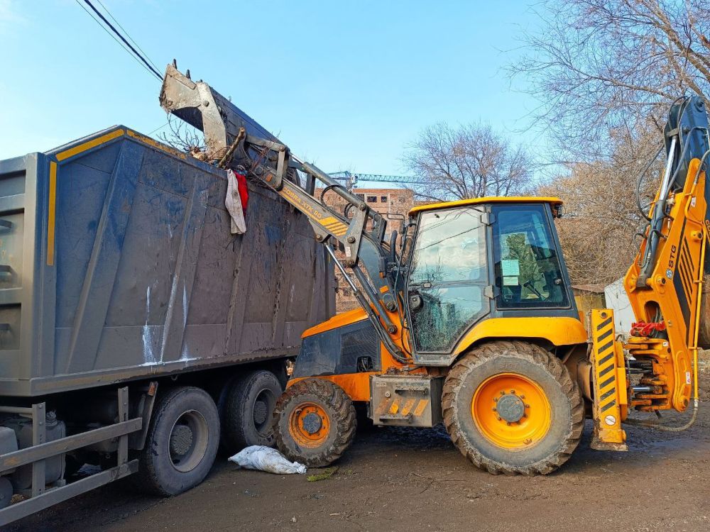 Василий Ткачук: Сегодня администрацией Калининского района г. Донецка совместно с предприятием - перевозчиком ГУП ДНР...