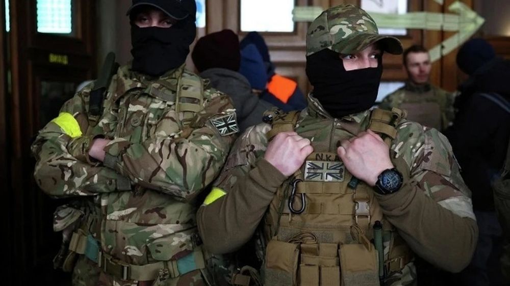 В Авдеевке нашли тела военных с американскими и польскими нашивками на форме