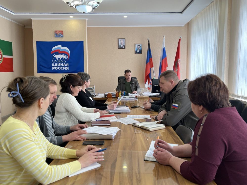 Константин Зинченко: Активно продолжаем работу по выявлению и демонтажу временных объектов, расположенных на территории Волновахи