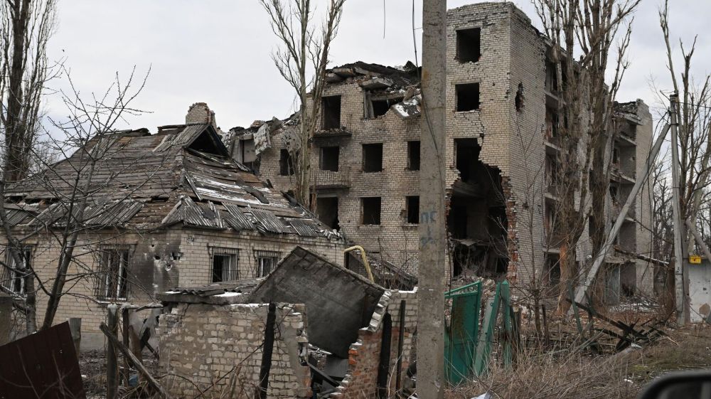 Военный эксперт объяснил, куда откатится противник после Авдеевки и как ВС РФ с Коксохима бьют по ВСУ