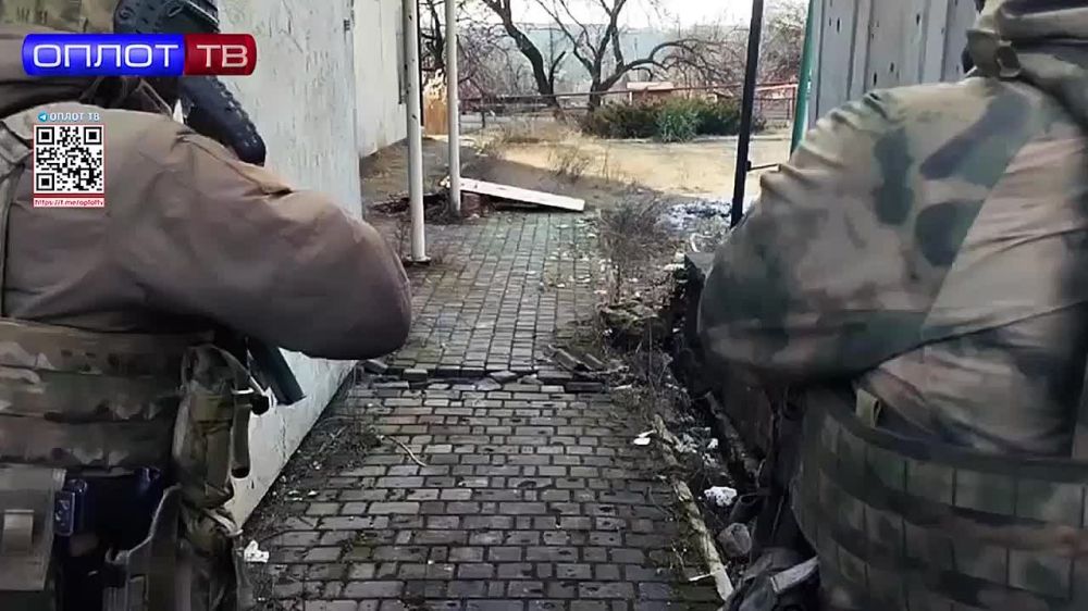 � ��������� ������� ����� ����������� � ������ ����������� ���������� ������� � �������������� �����������
