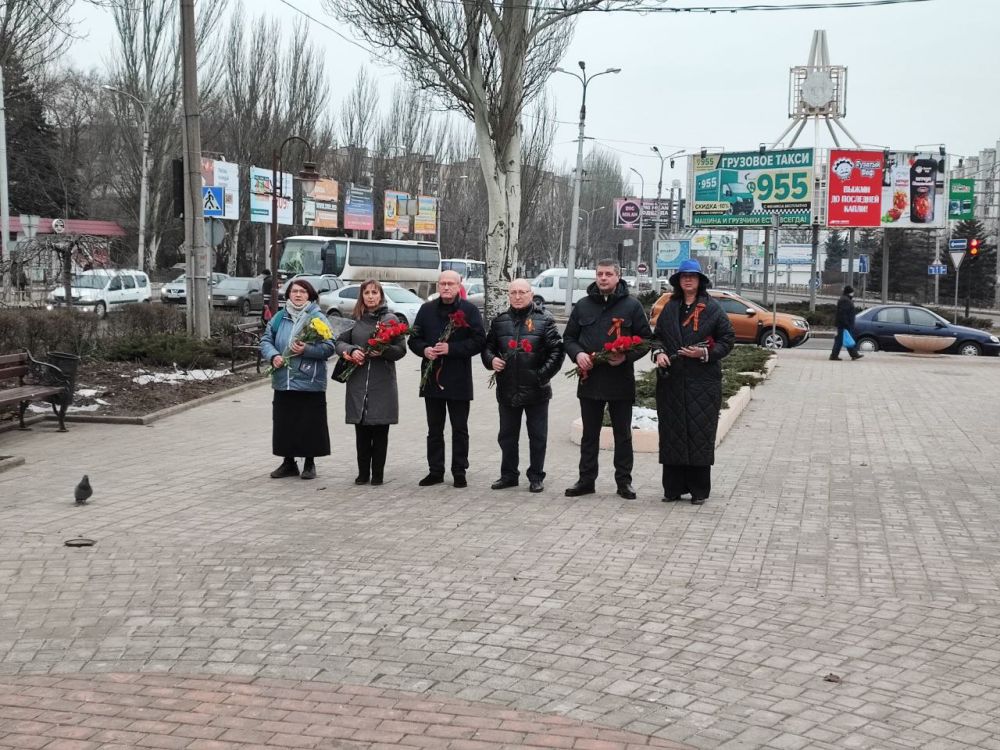 ������� ������: �� ��������� ����� �������� �������� ���������� �.�.�������� �������� ����� � ��������� ������� ���������� ����� �. �. ��������� � ���������� ��� ��������� ���������